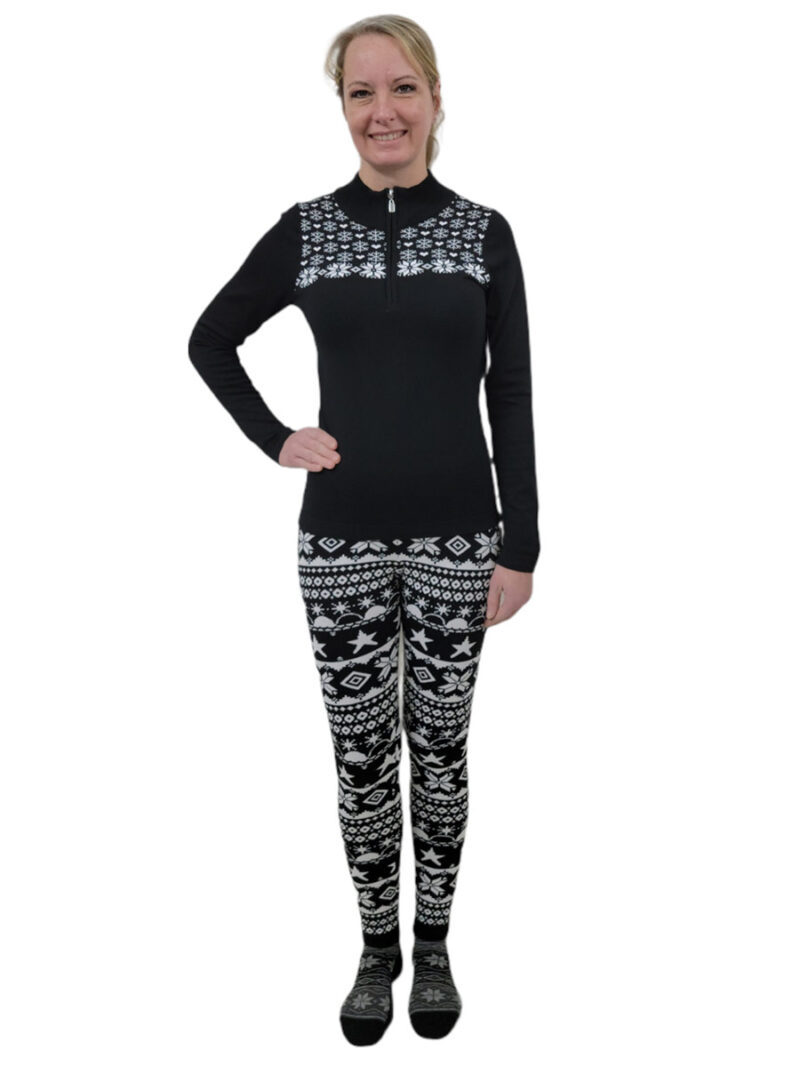 Cottage and Country Knit Leggings 21447352 black and white