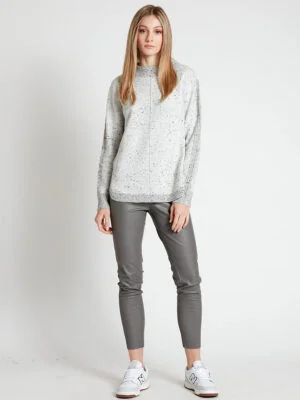 Point Zero sweater 8953035 in a soft and comfortable knit with a mock collar in grey mix