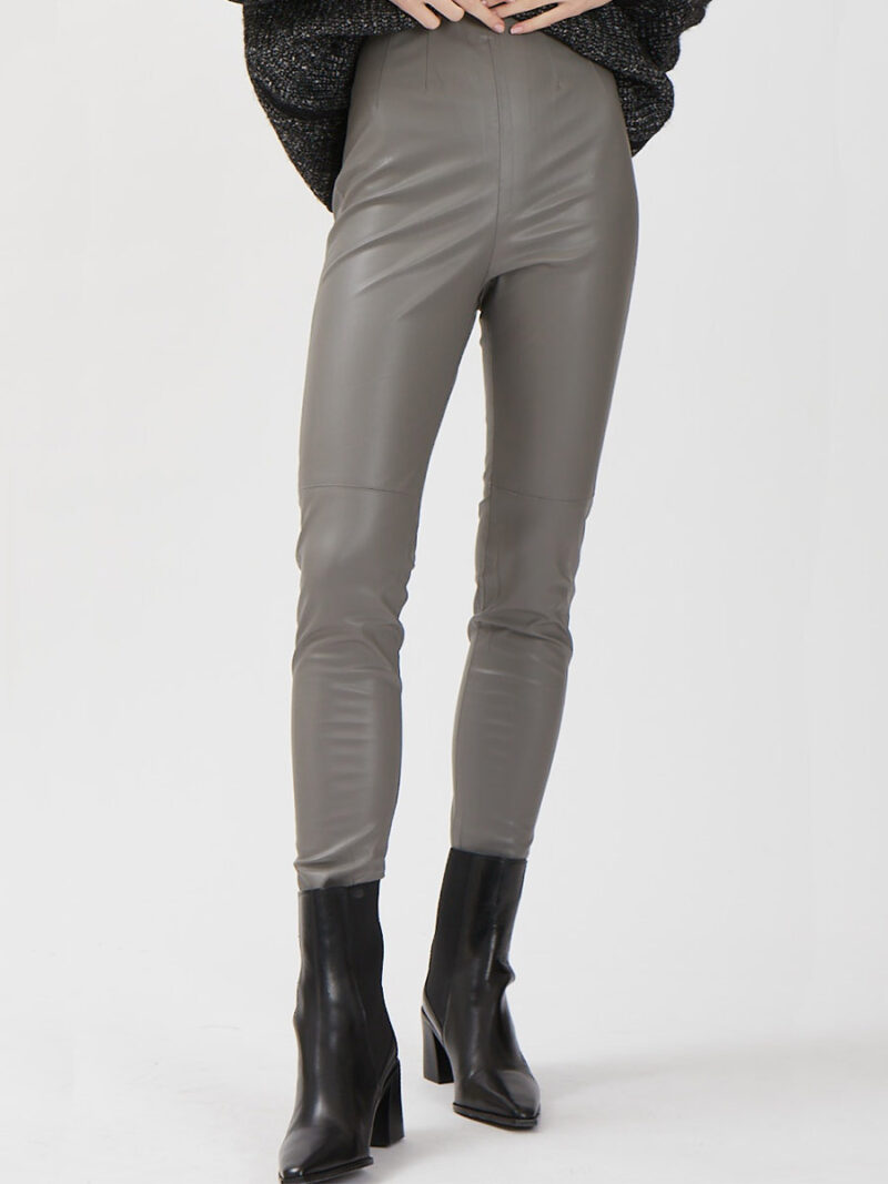 Pantalon Motion MOJ6232 style legging en cuir végane gris
