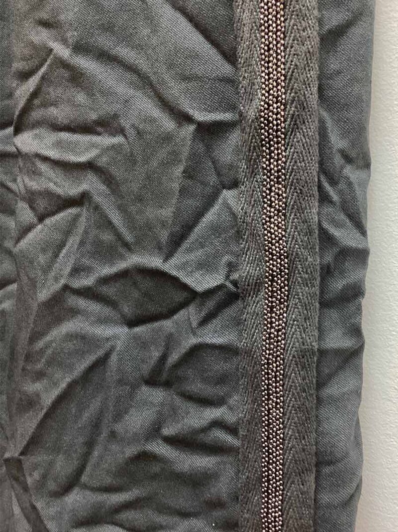 Pantalon Paris Italie import 01359 extensible gris avec bande sur le côté orné de pierres