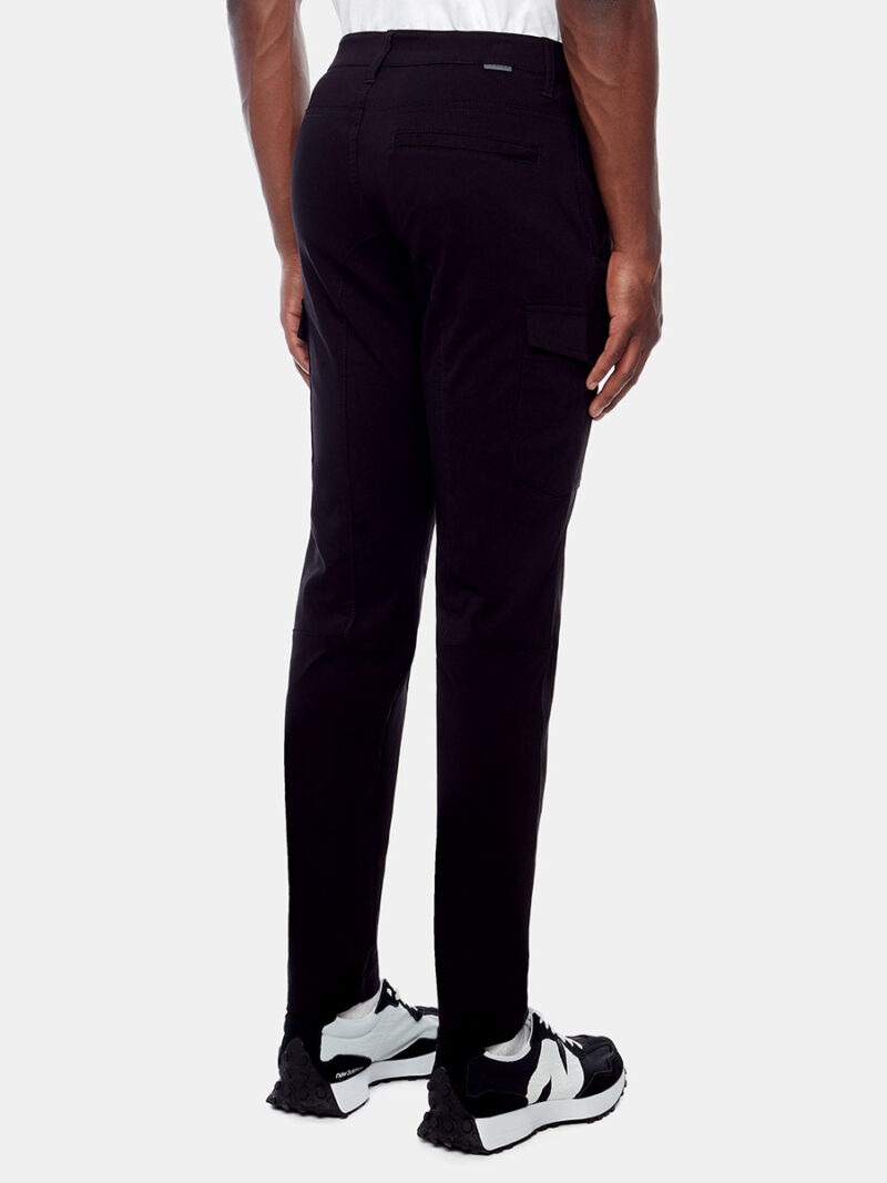 Pantalon Projek Raw 141102 style cargo extensible et confortable couleur noir