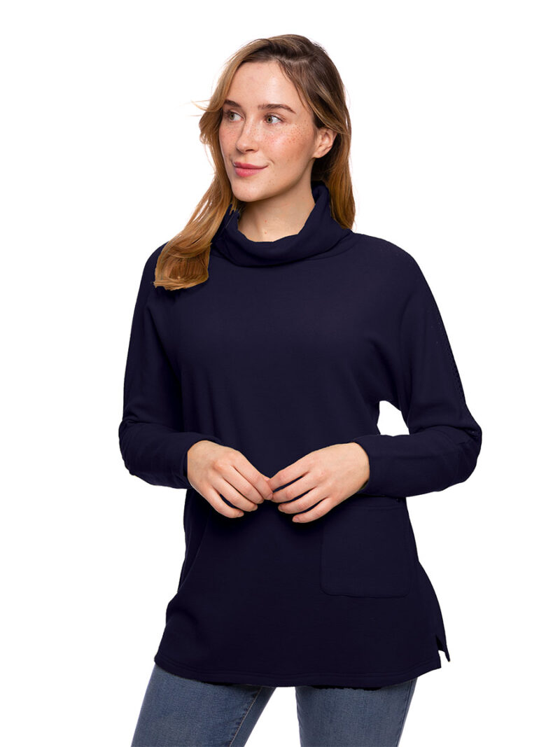 CoCo Y Club sweater 222-5072 soft and comfortable with a drop collar navy