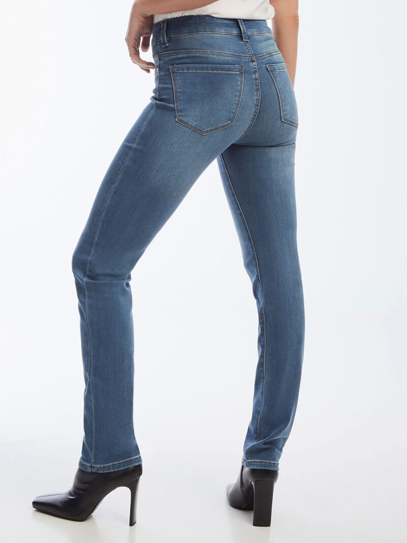 Jeans Gigi Lois 2825-5894-95 amincissant extensible et confortable bleu pâle