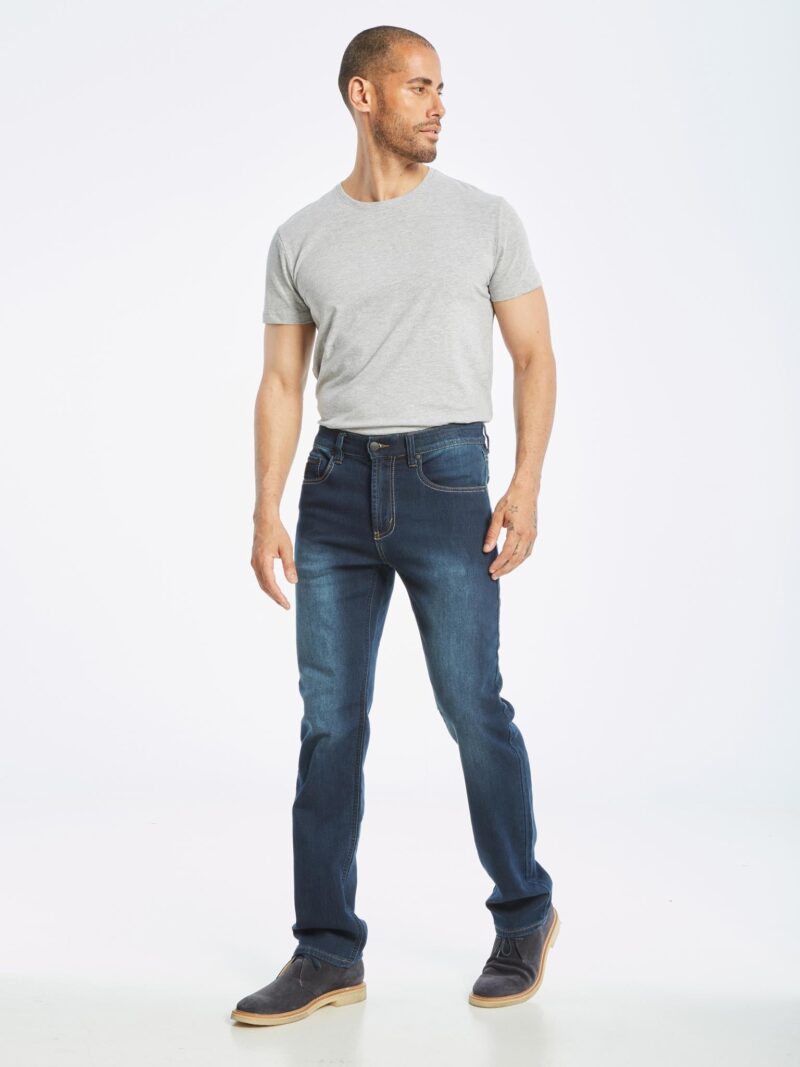 Brad Lois 1136-5959-95 jeans in comfortable stretch denim medium blue color