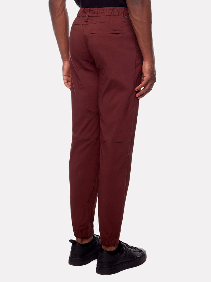 Pantalon Projek Raw 141108 style jogger en tissus confortable et extensible couleur brique