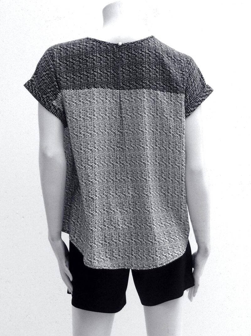 Point Zero blouse 8064002 printed short sleeves black combo