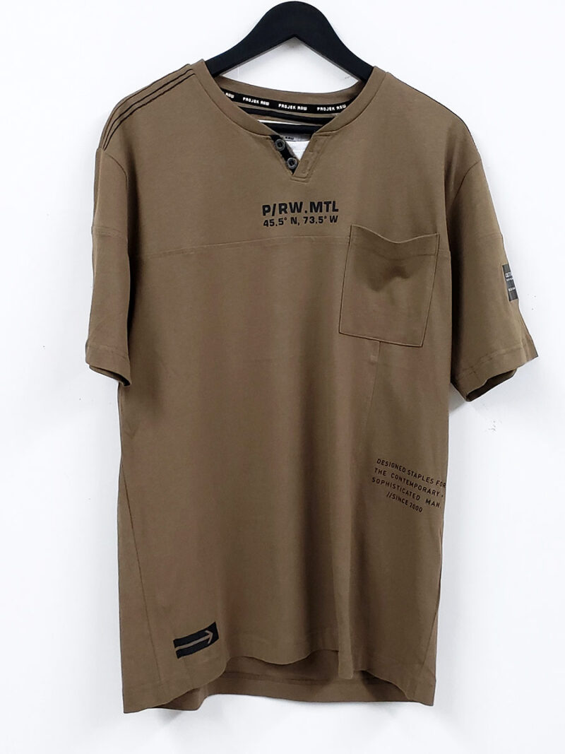 T-shirt Projek Raw 142709 manches courtes en coton imprimé avec une poche couleur muscade