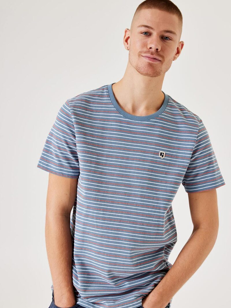 Garcia B31204 short sleeve t-shirt with blue stripes