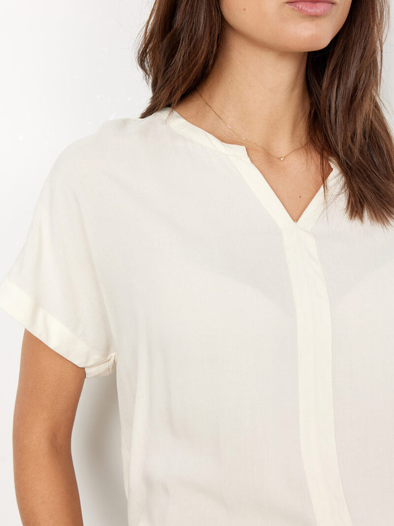 Soya Concept blouse 2S-16828 short sleeves cream color