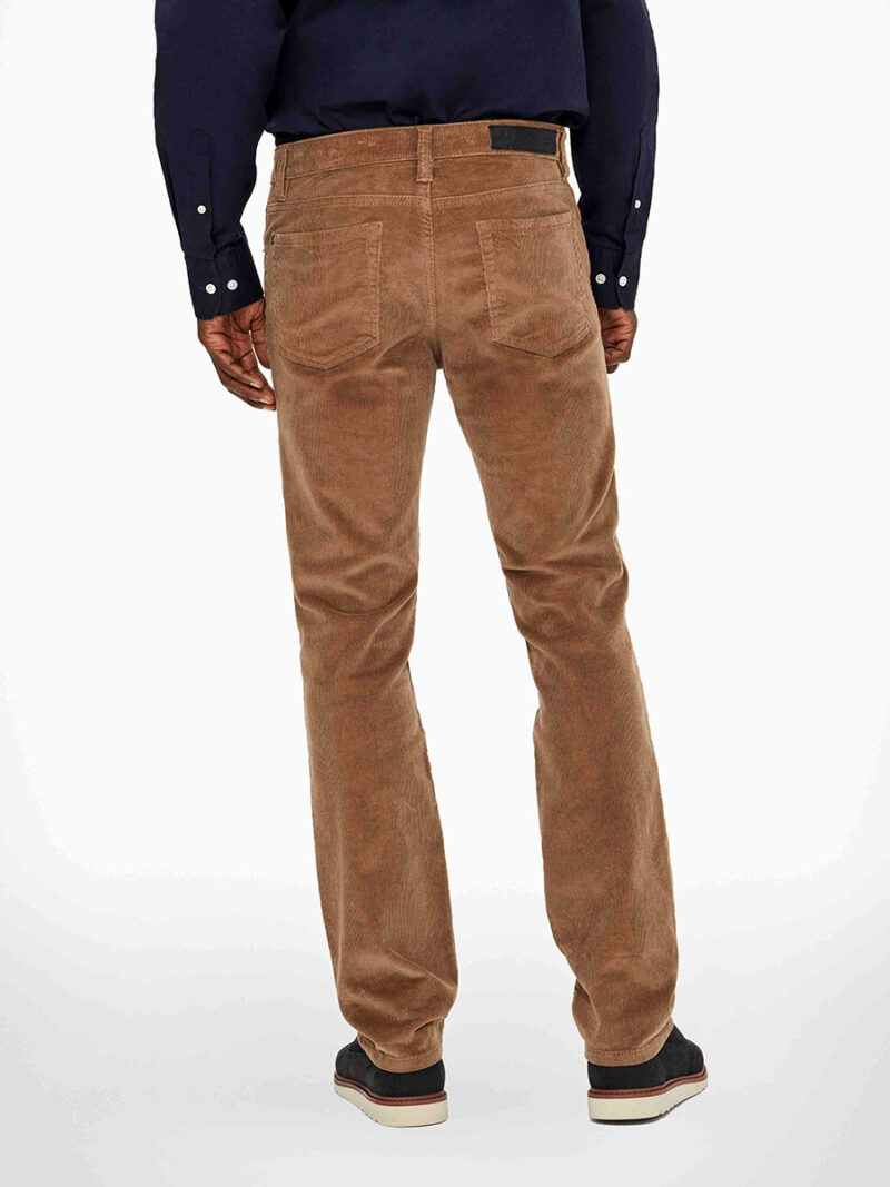 Pantalon Lois Jeans 1136-6408 Brad slim en velours côtelé extensible et confortable couleur camel