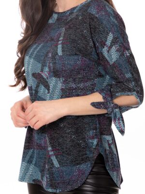 Bali 8235 printed sweater with 3/4 sleeves, soft and comfortable