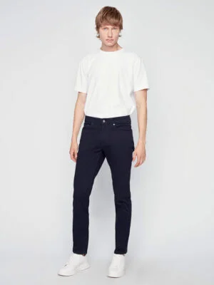 Pantalon Projek Raw 143166 extensible et confortable coupe jean couleur marine