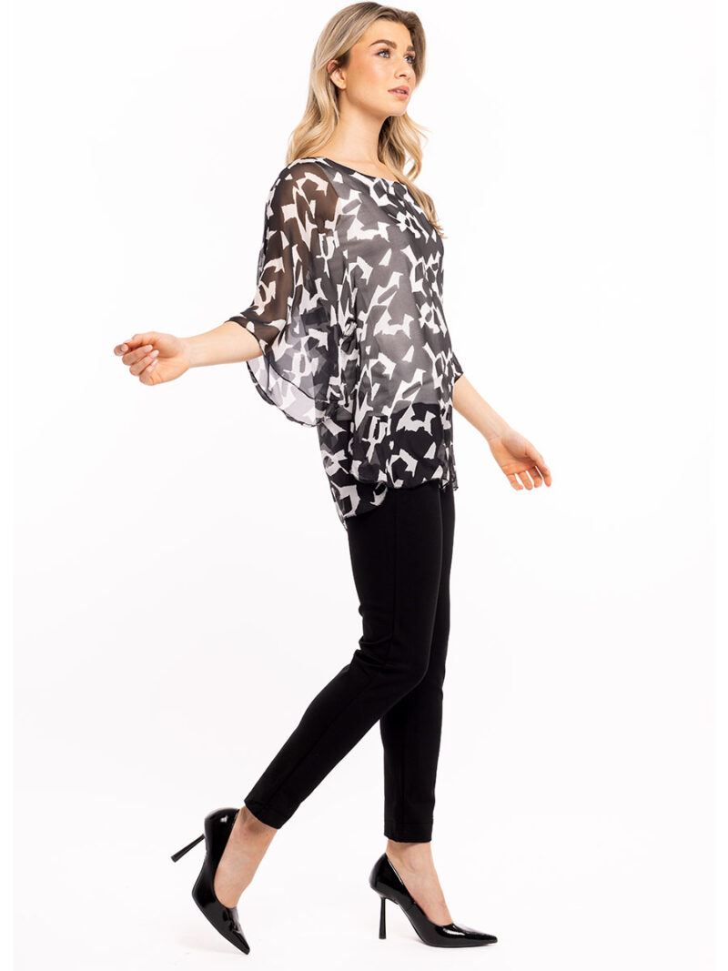M Italy top 10-63322DGT black and white silk
