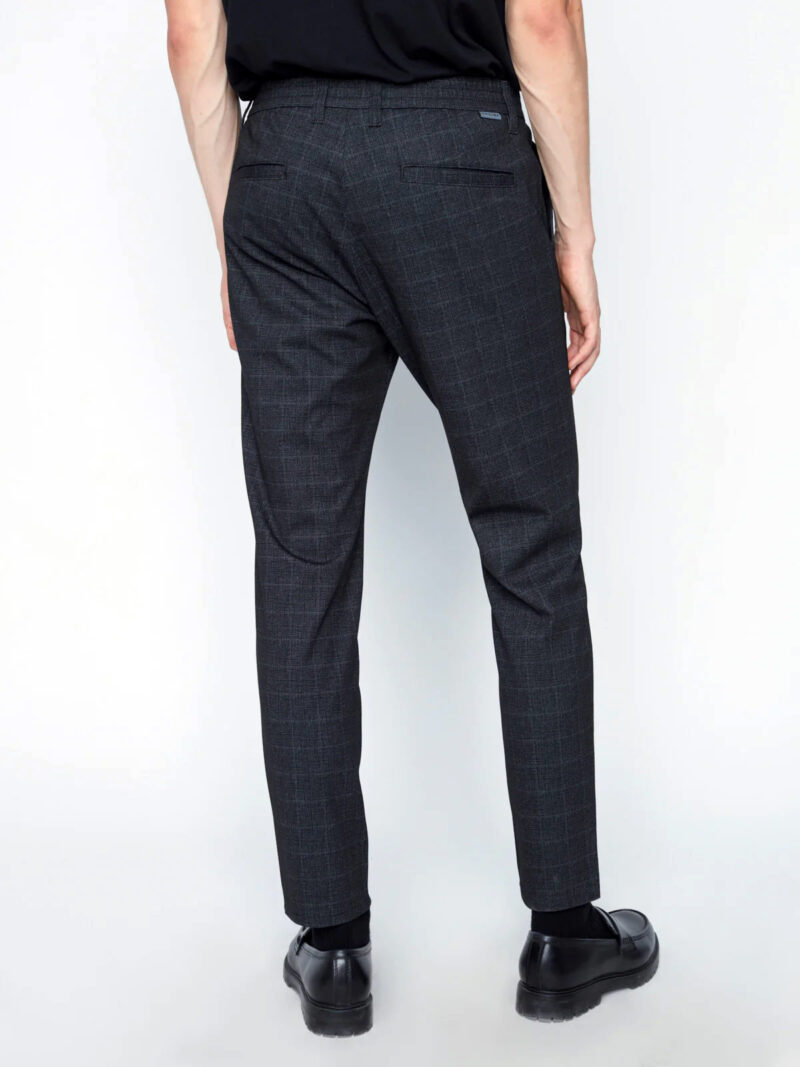 Pantalon Projek Raw 143121 imprimé carreaux noir extensible et confortable