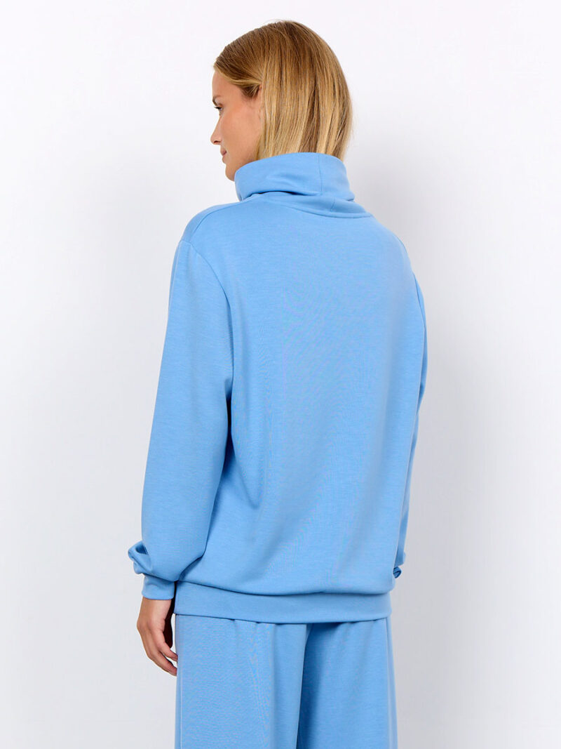 Soyaconcept soft and comfortable 26425 Banu sweatshirt in blue color