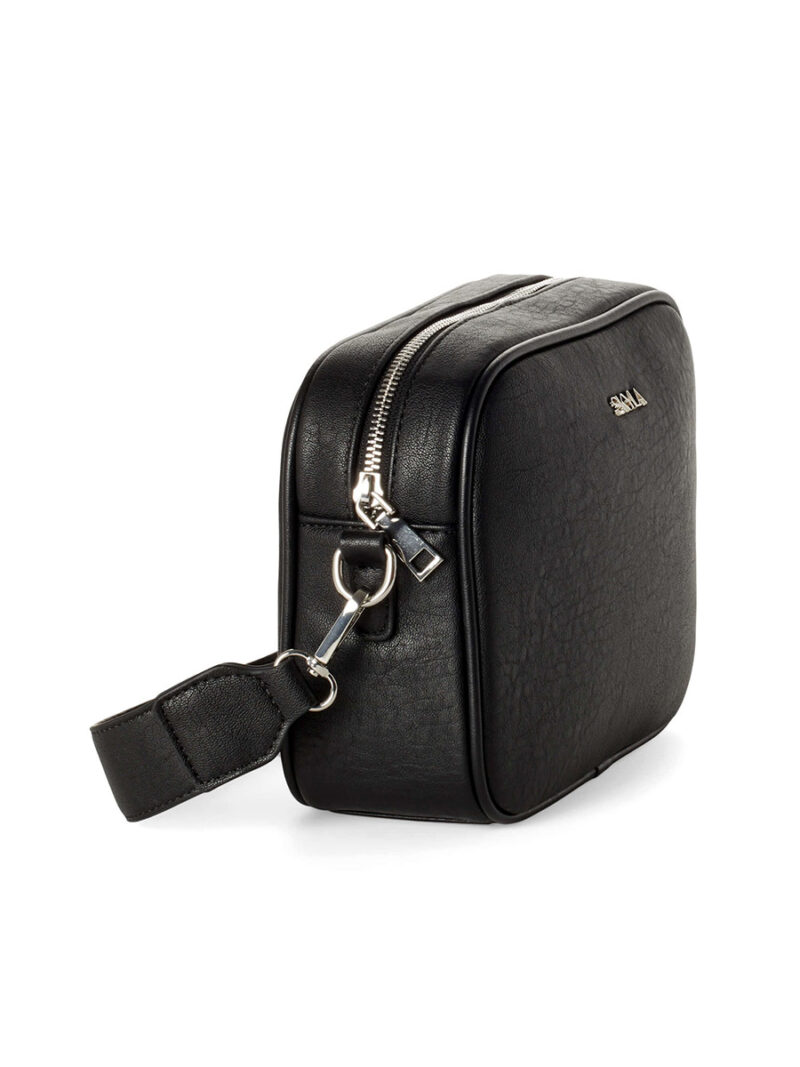 Skyla Alicia shoulder bag with adjustable strap in black color