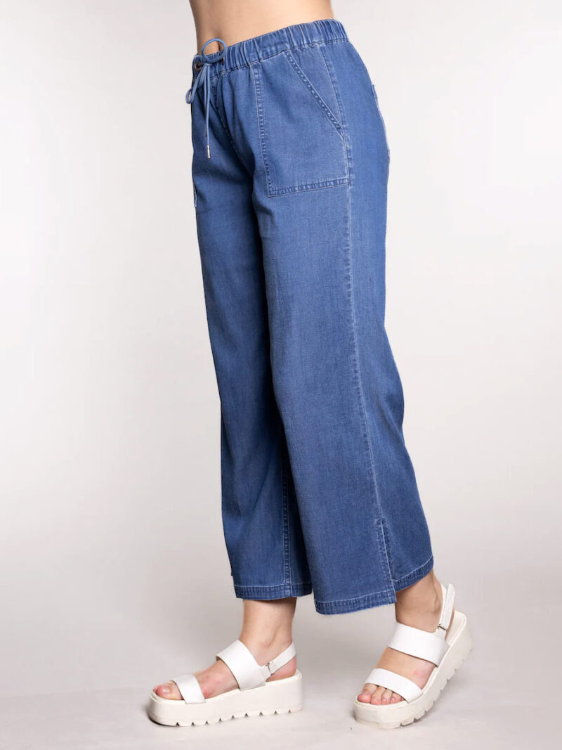 Carelli T1003 7/8 length wide leg pants in tencel denim blue