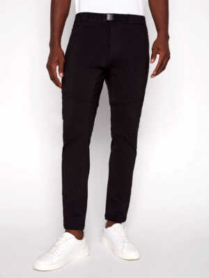 Pantalon zip-off Projek Raw 144123 convertible en bermuda extensible et confortable couleur noir
