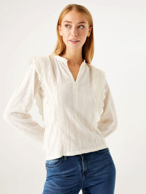 Garcia Top N40220 long sleeves English embroidery off white